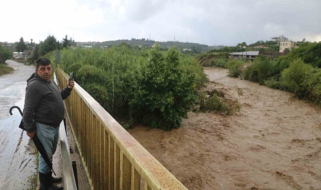 Aşırı yağışla birlikte derelerin debisi arttı