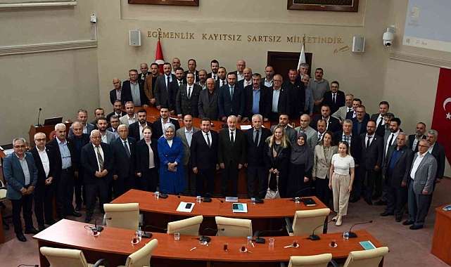 Başkan Başdeğirmen: "İl Genel Meclisi ile birlikte Isparta'ya hizmet etmek boynumuzun borcu"