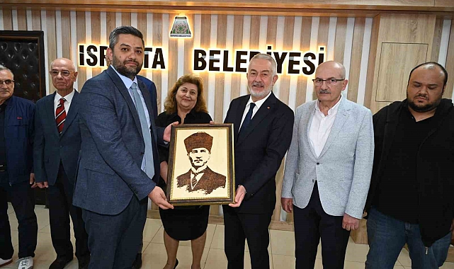 Başkan Başdeğirmen: "Yaşlı vatandaşlarımıza kucak açıyorsunuz"