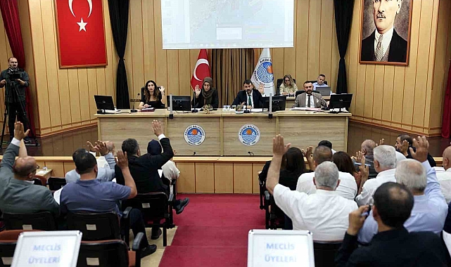 Başkan Sarıyıldız: "Akdeniz'de yaşayan tüm halkımıza eşit hizmet götürmek şiarıyla yola çıktık"