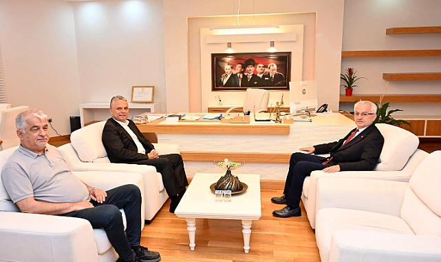 Başkan Uysal, Kepez Belediyesi'ni ziyaret ett