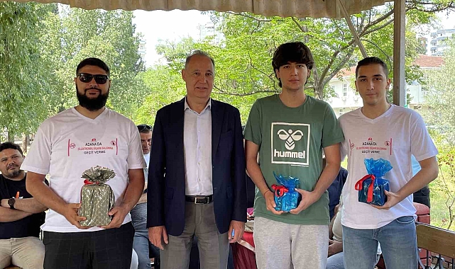 Biri boğulma tehlikesi atlatınca diğeri de basketbol oynarken bayılınca sigarayı bıraktı