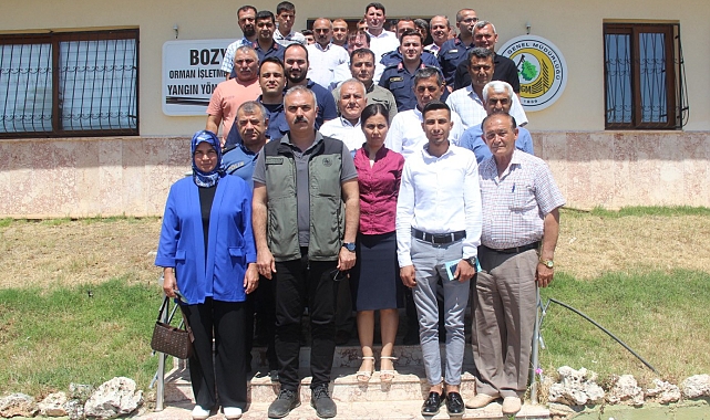 Bozyazı'da orman yangınlarıyla mücadele toplantıları sürüyor