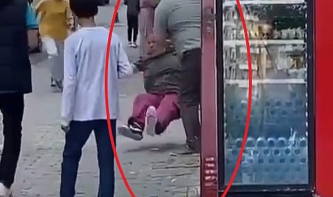 Büfe sahibi, ‘Burada bekleme’ dediği kız çocuğunu tekme- tokat dövdü