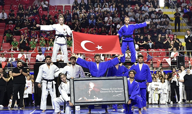 Burdur'da 19 Mayıs kutlandı