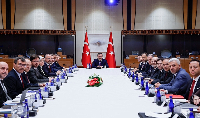 Cevdet Yılmaz: 30'un üzerinde yeni yapay zeka eylemi hayata geçirilecektir