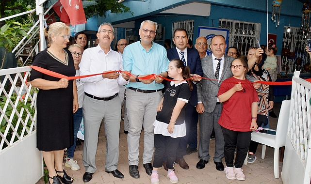 Çok özel bir sergi