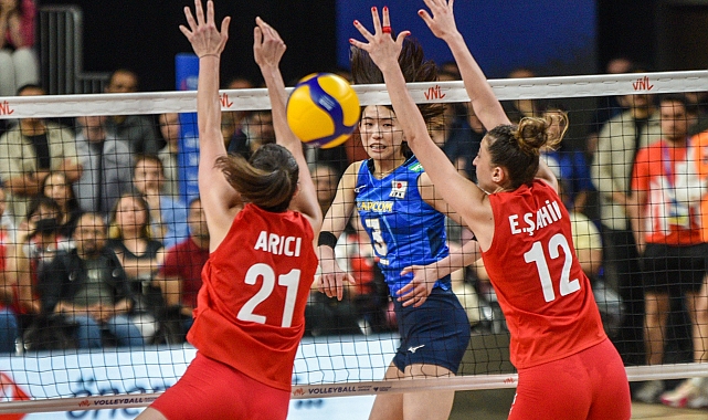 Filenin Sultanları, Japonya'ya 3-2 mağlup oldu