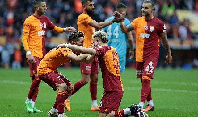 Galatasaray, Süper Lig'de puan rekoru kırdı