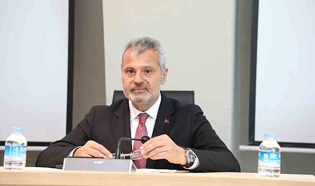 Hatay Büyükşehir Belediye Başkanı Mehmet Öntürk: "Verilen haksız penaltı kararı vicdanları yaraladı"