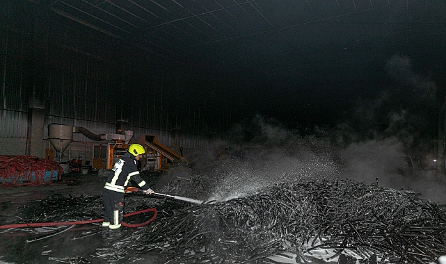 İş yerinde çıkan yangın söndürüldü