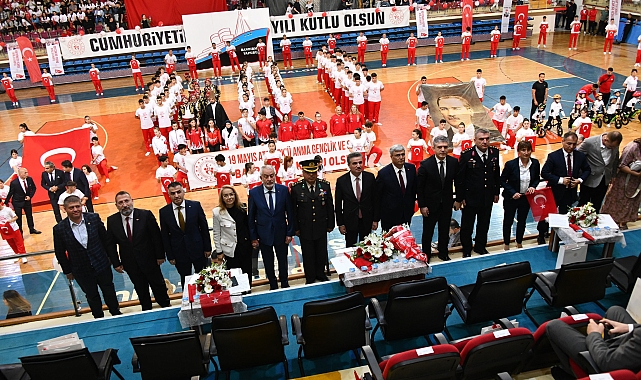 Isparta'da 19 Mayıs coşkusu