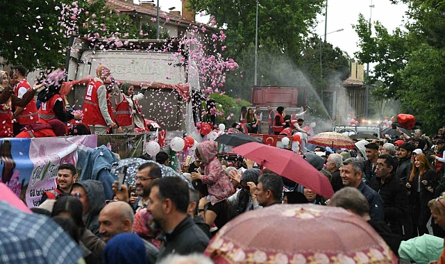 Isparta'da Gül Festivali coşkusu yaşanacak
