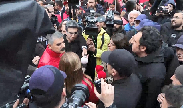 İstanbul'da 210 kişi gözaltına alındı; 28 polis yaralandı