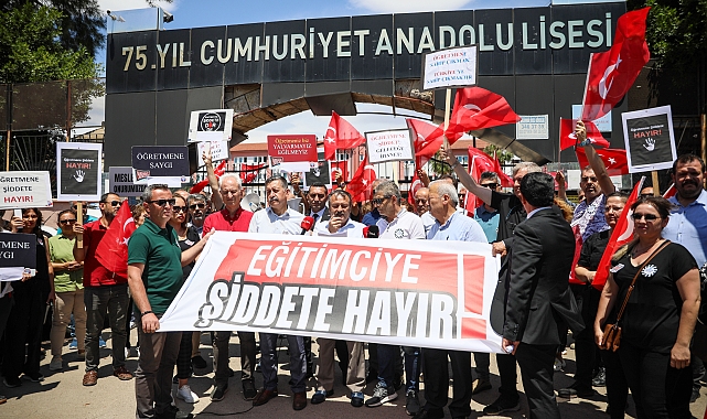 Kardeşinin velisi olarak okula gelen abla, müdür yardımcısını darbetti