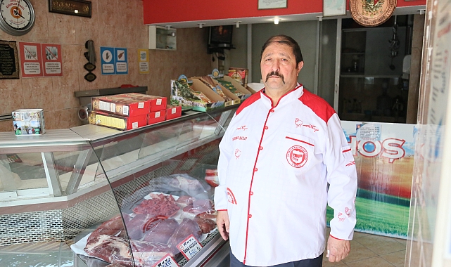 Kasaplardan Diyanet'e 'AVM ve zincir marketler kesimi önceden yapıyor' dilekçesi