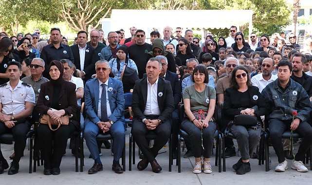 Kazada hayatını kaybeden öğretmen anıldı