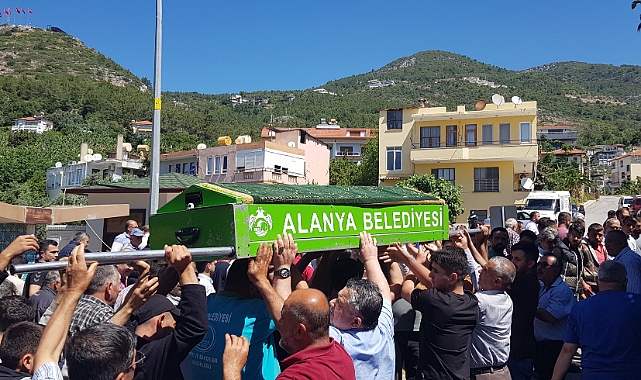 Kazanın kardeşinden ayırdığı 8 yaşındaki Doruk toprağa verildi