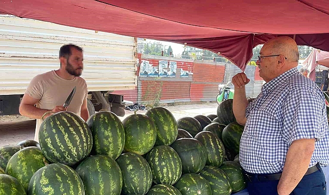 Kelek karpuz iade isteğine pazarcı elinde bıçakla karşı çıktı
