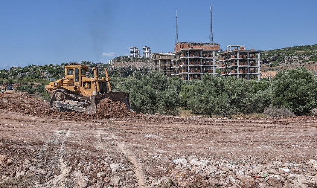 Kepez’den kârlı yol yapımı
