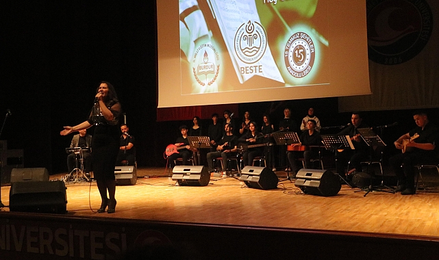 Liselilerden müzik şöleni