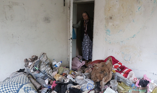 Kiracısını Mahkeme Kararıyla Çıkardı, Daireyi Çöplerle Dolu Buldu