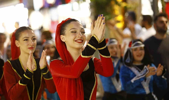 Manavgat'ta Dans ve Müzik Festivali