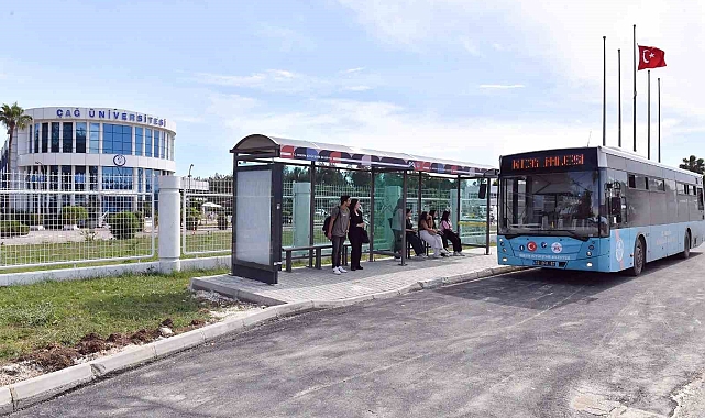 Mersin Büyükşehir Belediyesi üniversite öğrencilerini unutmadı