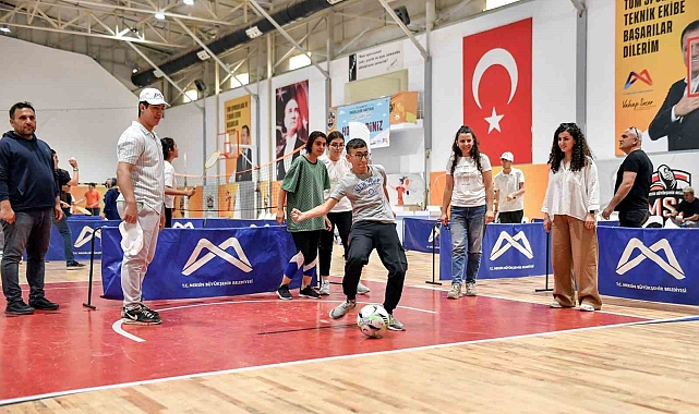 Mersin'de özel gereksinimli çocuklar için 'Çocuk Şenliği' düzenlendi