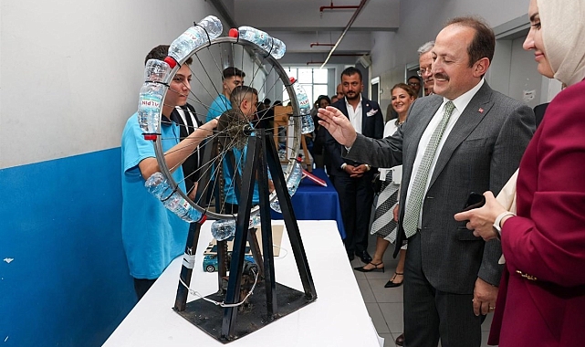 Meslek lisesi öğrencileri projelerini sergiledi