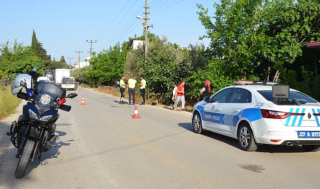 Motosiklet sürücüsü kadın kazada öldü