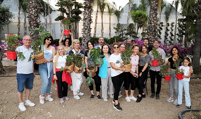 'Sera Okul'a renkli açılış