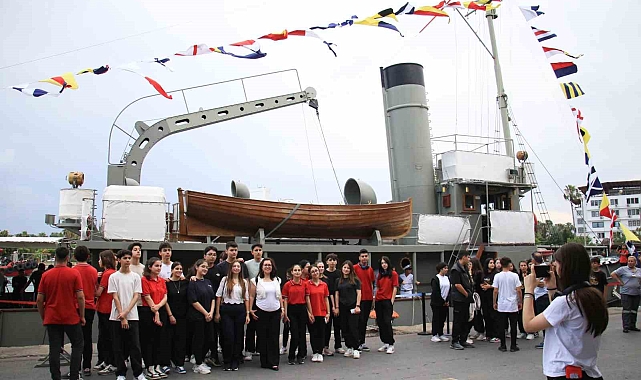 TCG Nusret Müze Gemisi, Ziyaretçilerini Bekliyor!