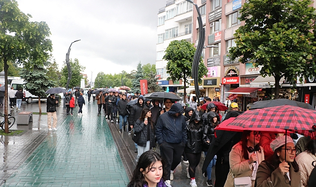 Üniversite öğrencilerinden protesto