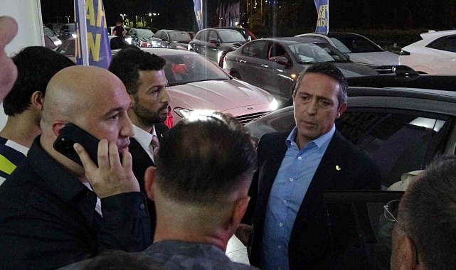Ali Koç Antalya'da dernek ve kongre üyeleri ile buluştu