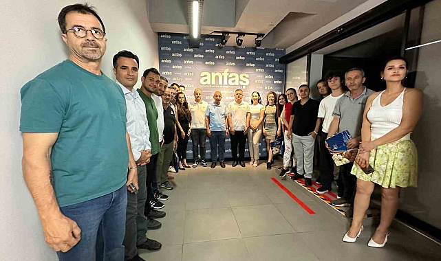 ANFAŞ'ta bayram sevinci