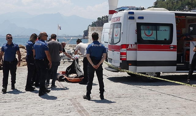 Antalya'da denizde, kol, bacak ve başsız ceset bulundu