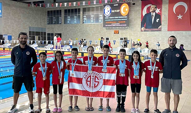 Antalyaspor Balıkesir'de grup birincisi oldu