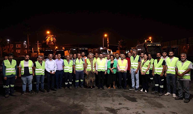 Belediye Başkanından temizlik personeline moral