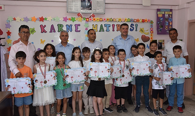 Eğirdir'de karne sevinci