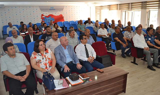 Eğirdir'de muhtarlara hizmet içi eğitim