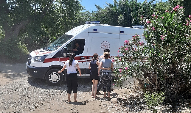 Irmakta boğulma tehlikesi atlattı