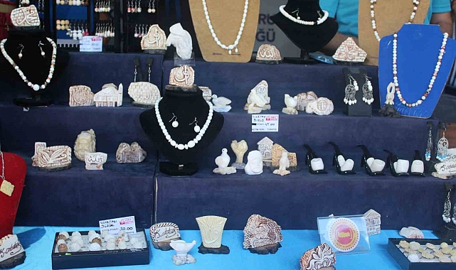 İşyurtları Ürün ve El Sanatları Fuarı Alanya'da ilk kez açıldı