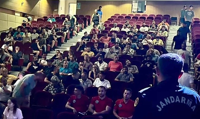 Jandarmadan yamaç paraşütü pilotlarına eğitim