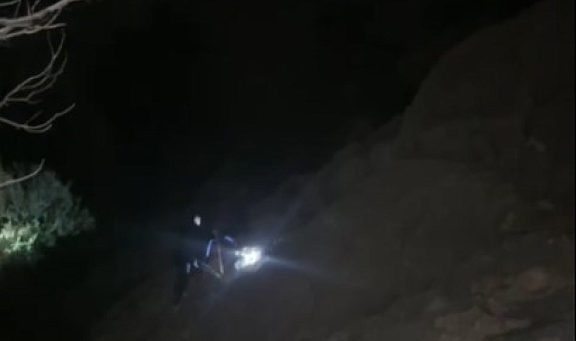 Kanyonda kaybolan 5 kişi ekiplerce kurtarıldı