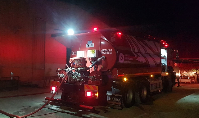 Manavgat'ta korkutan yangın