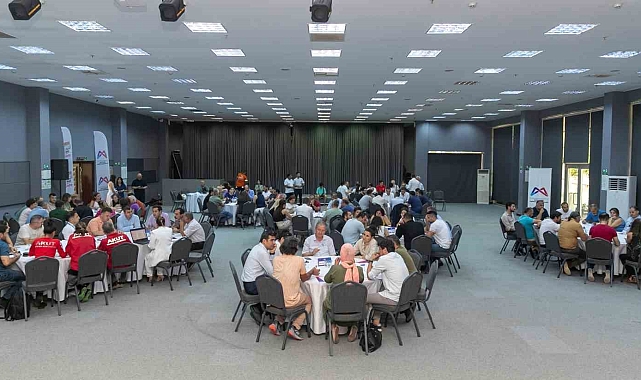 Mersin'de 'Afet ve İmar Çalıştayı' yapıldı