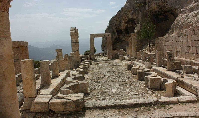 Mersin'de turizminin yeni umudu Alahan Manastırı