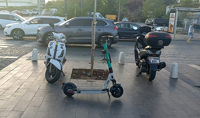 Sahilde hatalı park edilen motosikletlere ceza