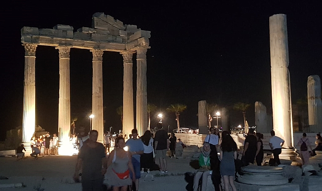 Side Antik Kenti'nde gece ziyareti